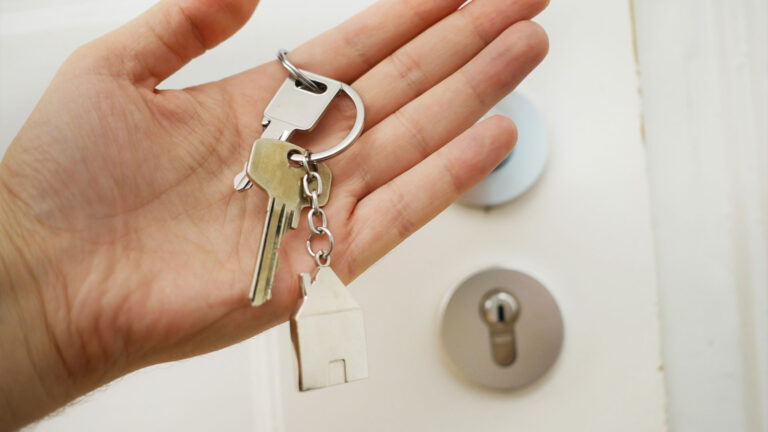 Benefits and Risks of Real Estate Investment