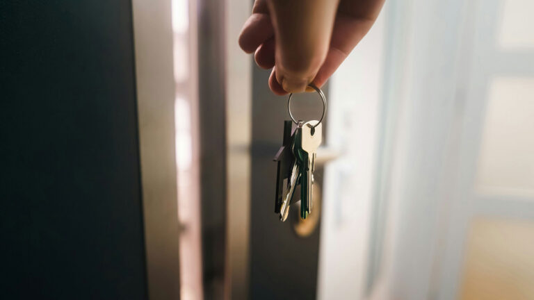What Actually Happens Between Your Offer and Closing Day